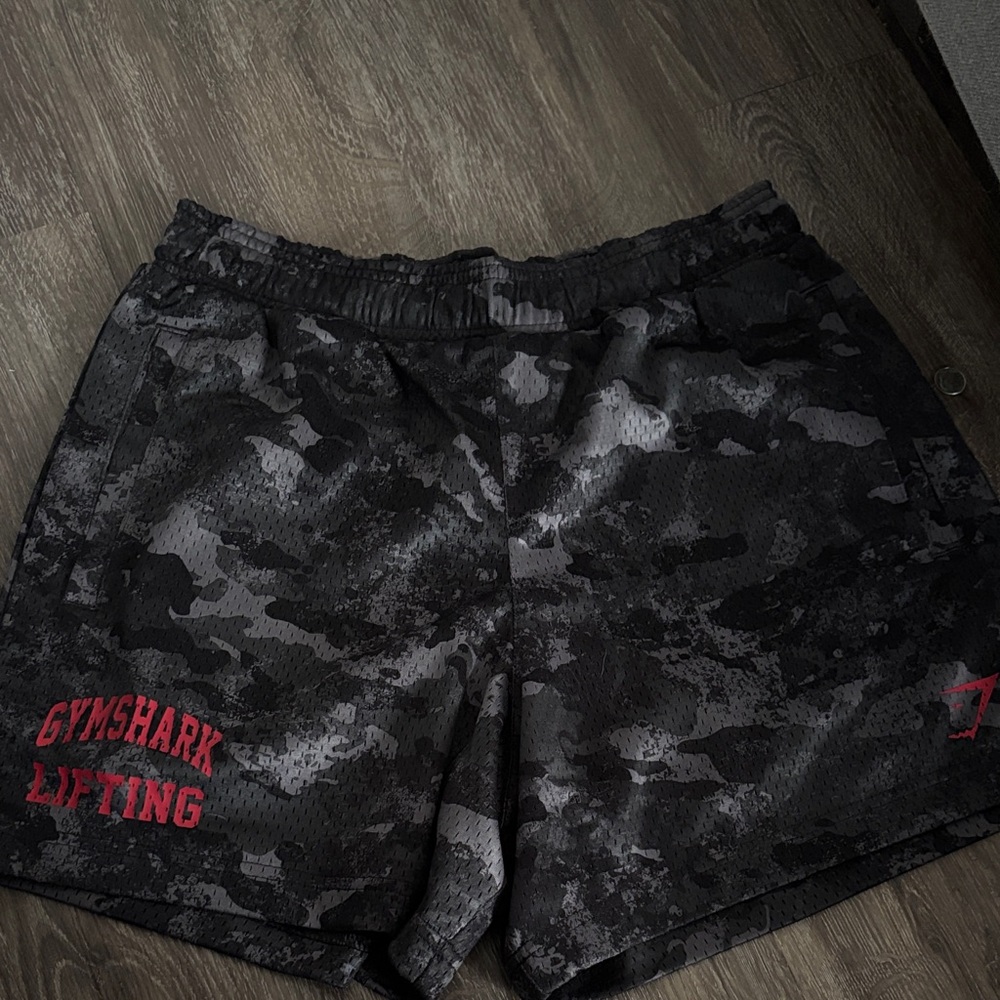 Gymshark Men's mesh Black and Gray Camo Athletic Shorts